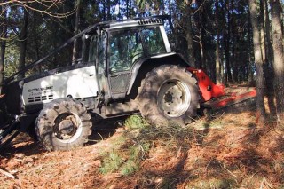 UF0274: MANEJO DE TRACTORES FORESTALES.