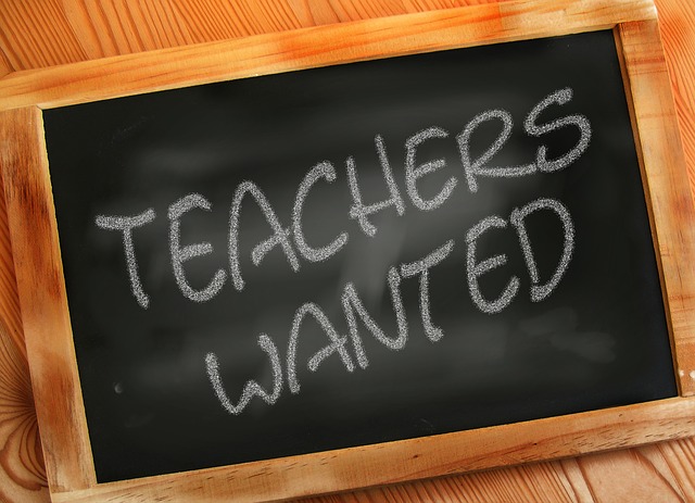 TUTOR-FORMADOR PARA CERTIFICADOS DE PROFESIONALIDAD EN TELEFORMACIÓN