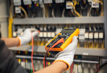 UF1964: CONEXIONADO DE COMPONENTES EN EQUIPOS ELÉCTRICOS Y ELECTRÓNICOS.