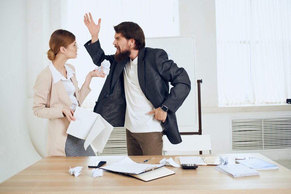 RIESGOS PSICOSOCIALES EN LA EMPRESA. TALENTO 30