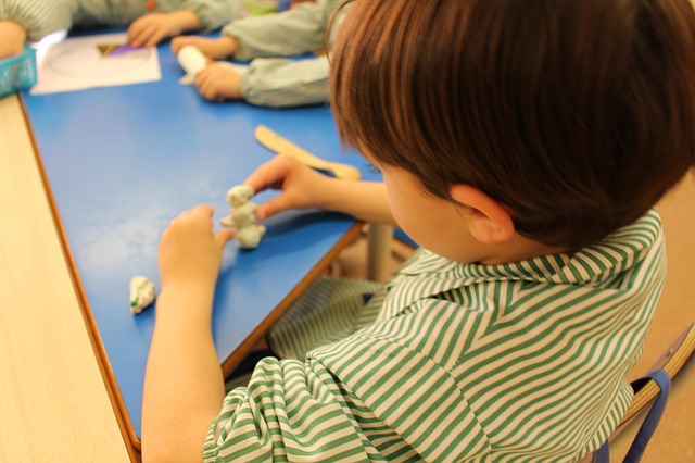 EDUCACIÓN INFANTIL: PSICOMOTRICIDAD Y SOCIALIZACIÓN MEDIANTE EL JUEGO